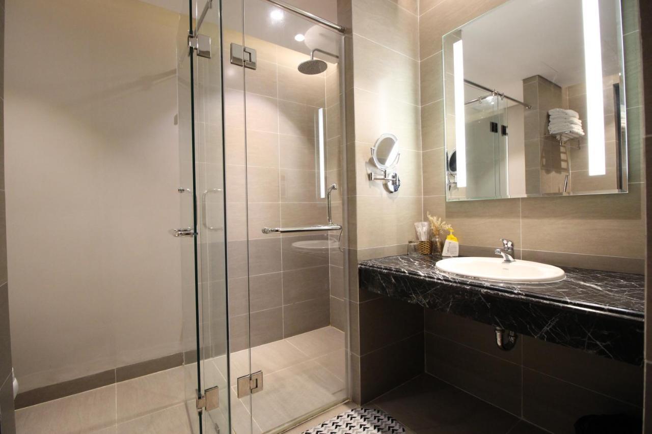 Luxury Neo-Classic Condo Da Nang Buitenkant foto