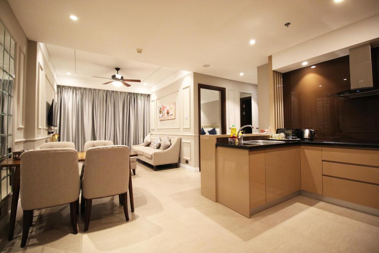 Luxury Neo-Classic Condo Da Nang Buitenkant foto