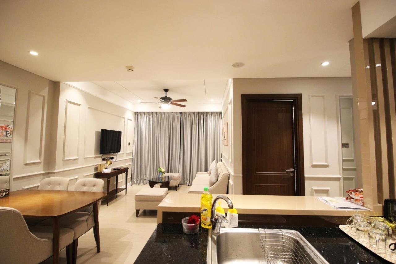 Luxury Neo-Classic Condo Da Nang Buitenkant foto